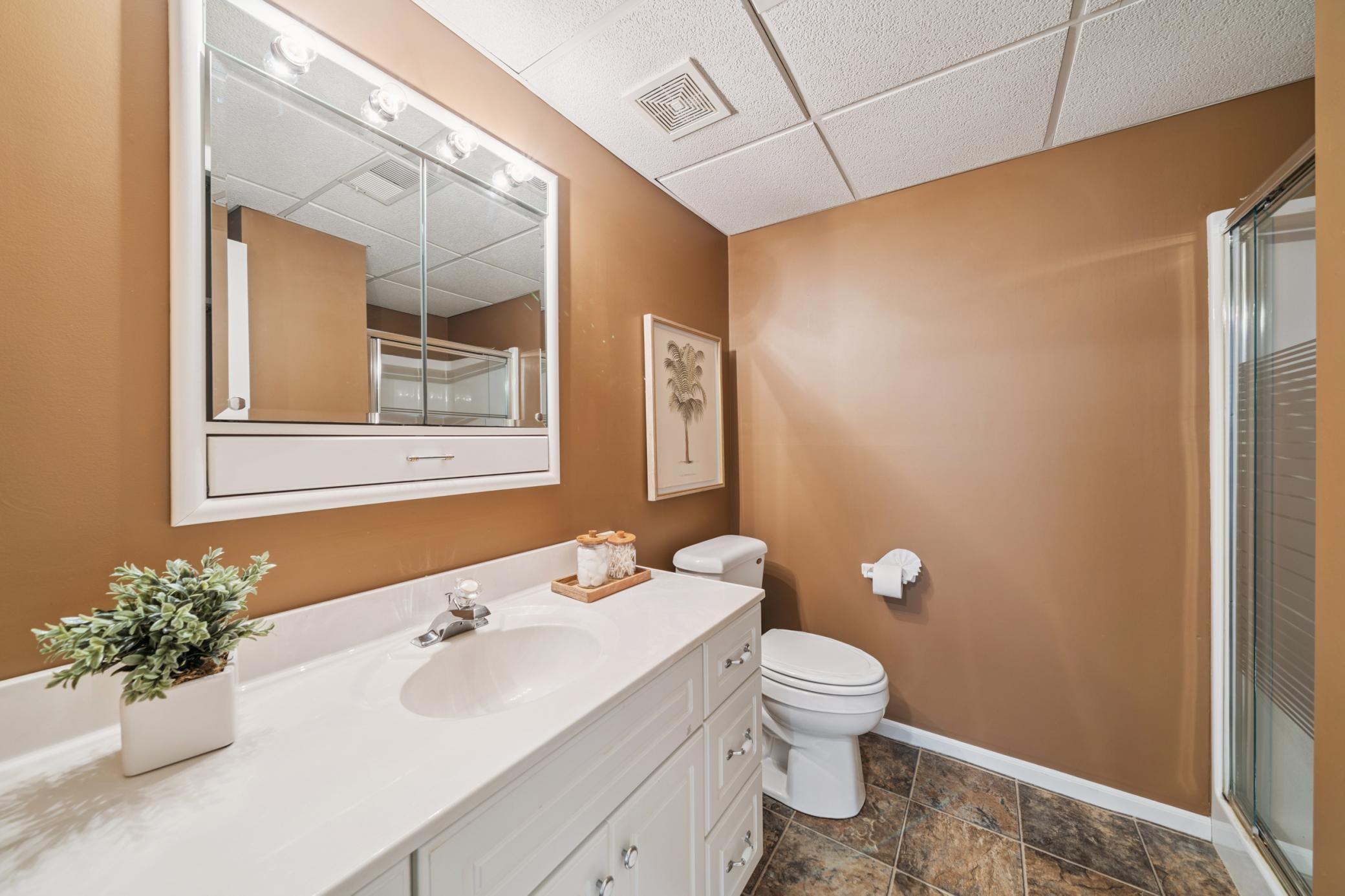 Oak Park Heights, Minnesota, 55082, United States, 5 Bedrooms Bedrooms, ,3 BathroomsBathrooms,Residential,For Sale,1900902