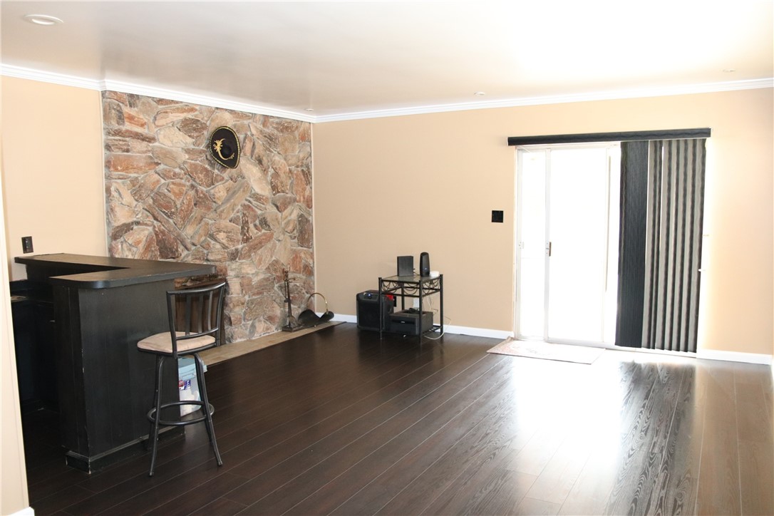 Hawthorne, California, 90250, United States, 3 Bedrooms Bedrooms, ,2 BathroomsBathrooms,Residential,For Sale,1984532