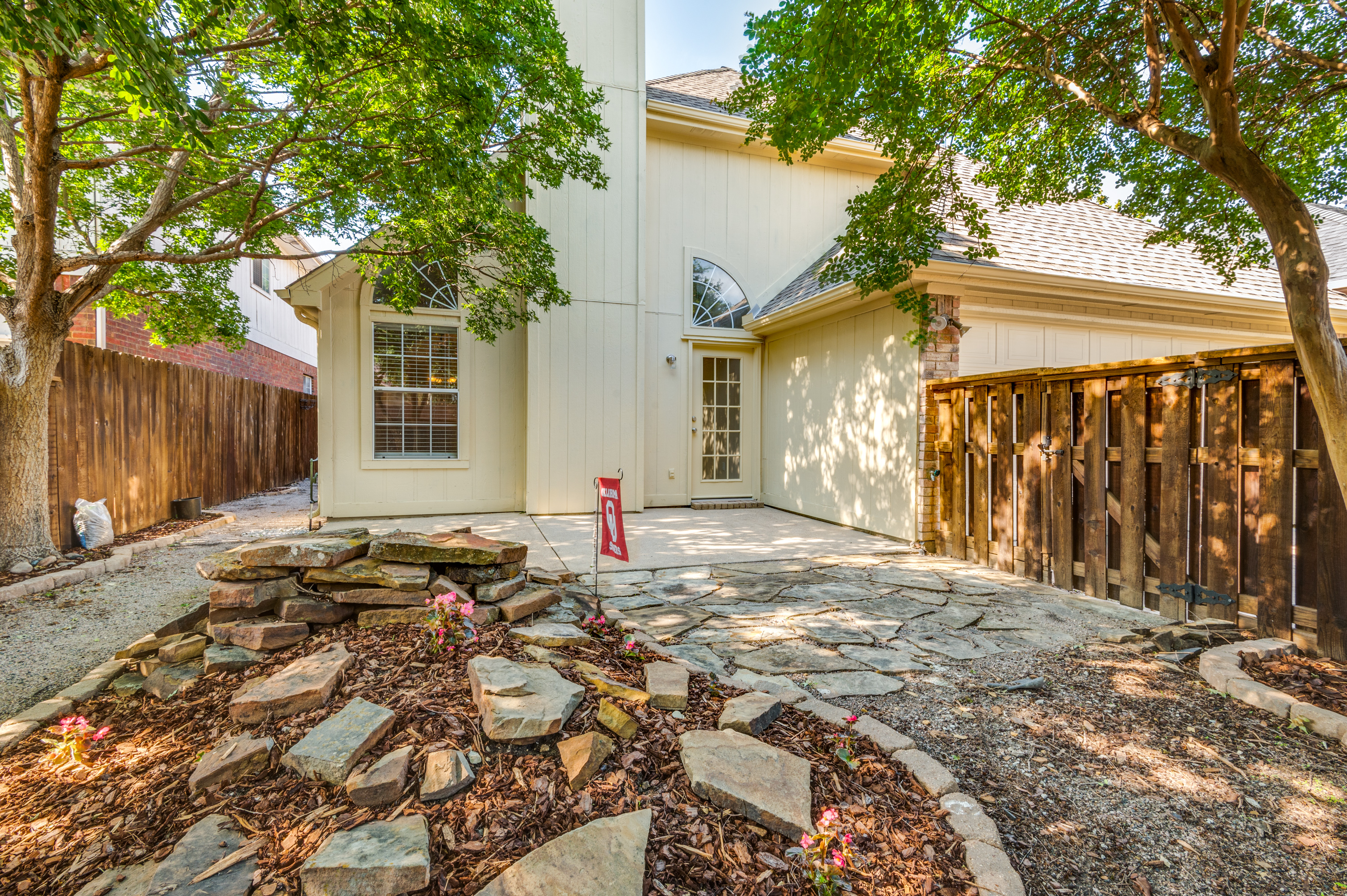  4244 Peppermill Lane - 物件實景