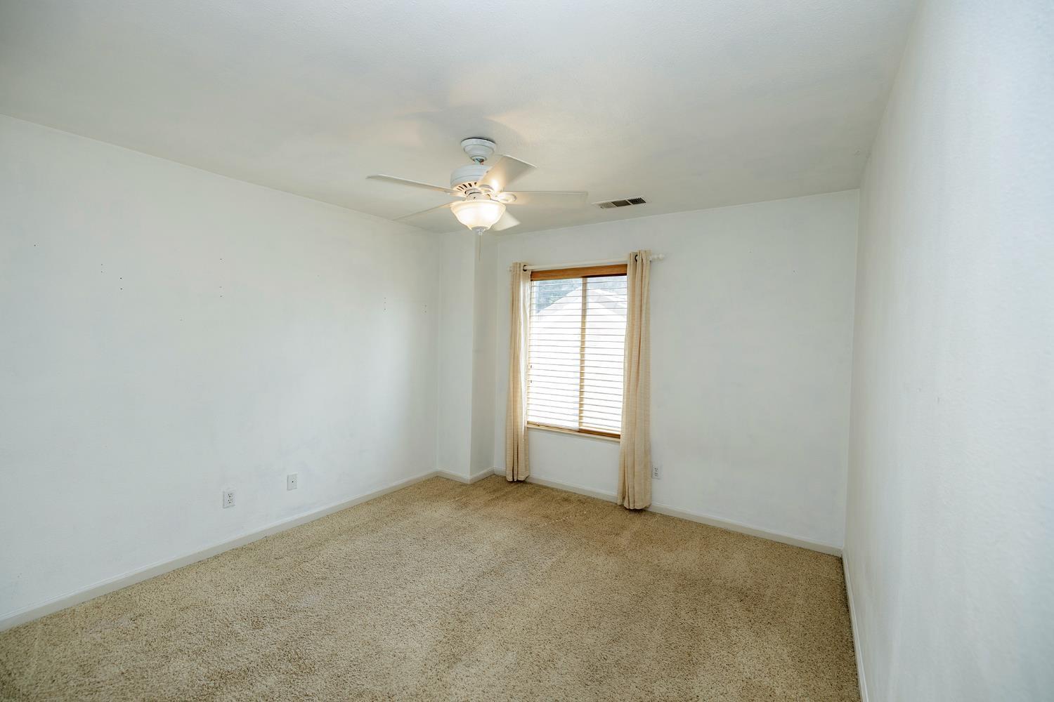 Merced, California, 95340, United States, 5 Bedrooms Bedrooms, ,3 BathroomsBathrooms,Residential,For Sale,1943664