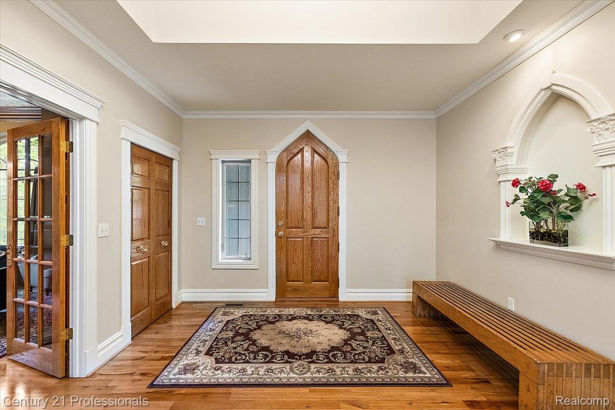 Clarkston, Michigan, 48346, United States, 4 Bedrooms Bedrooms, ,7 BathroomsBathrooms,Residential,For Sale,2048841