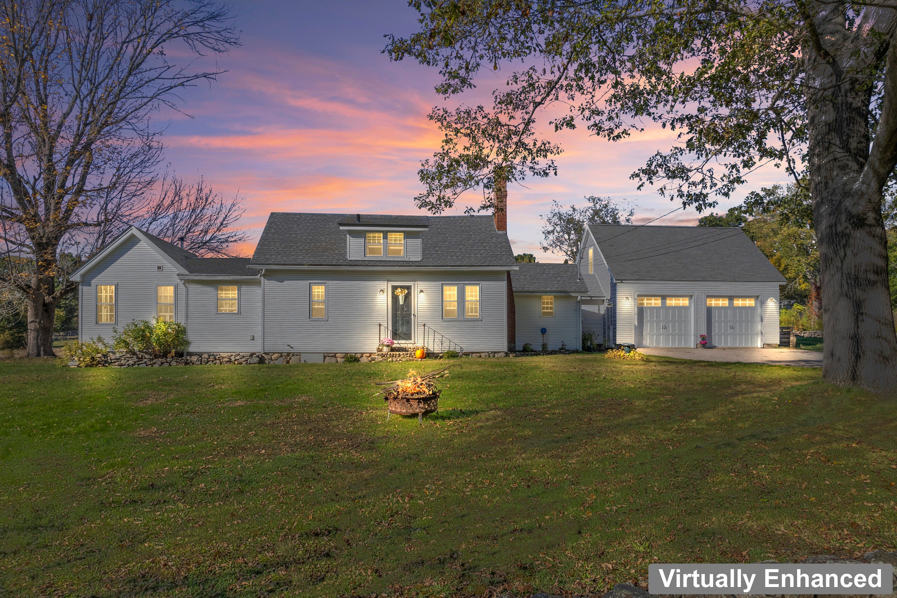 Eliot, Maine, 03903, United States, 4 Bedrooms Bedrooms, ,2 BathroomsBathrooms,Residential,For Sale,1977194