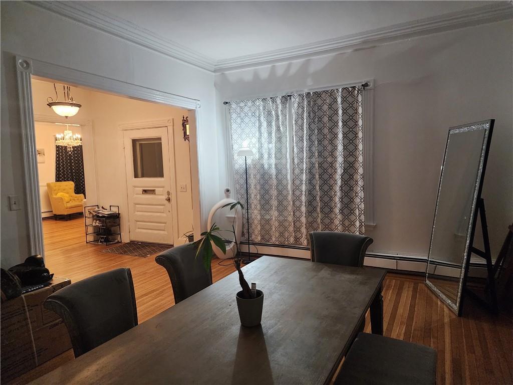 Cranston, Rhode Island, 02905, United States, 5 Bedrooms Bedrooms, ,3 BathroomsBathrooms,Residential,For Sale,1930877