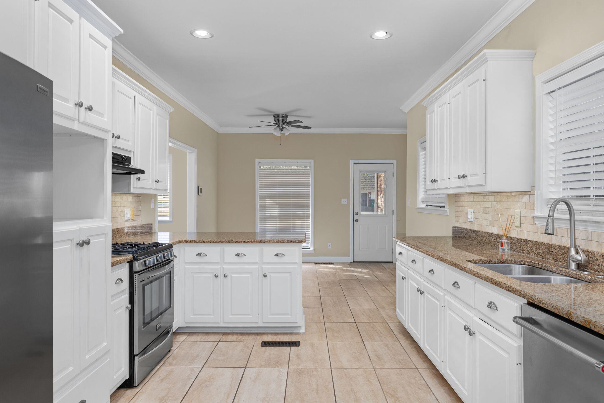 Belden, Mississippi, 38826, United States, 5 Bedrooms Bedrooms, ,4 BathroomsBathrooms,Residential,For Sale,2007757