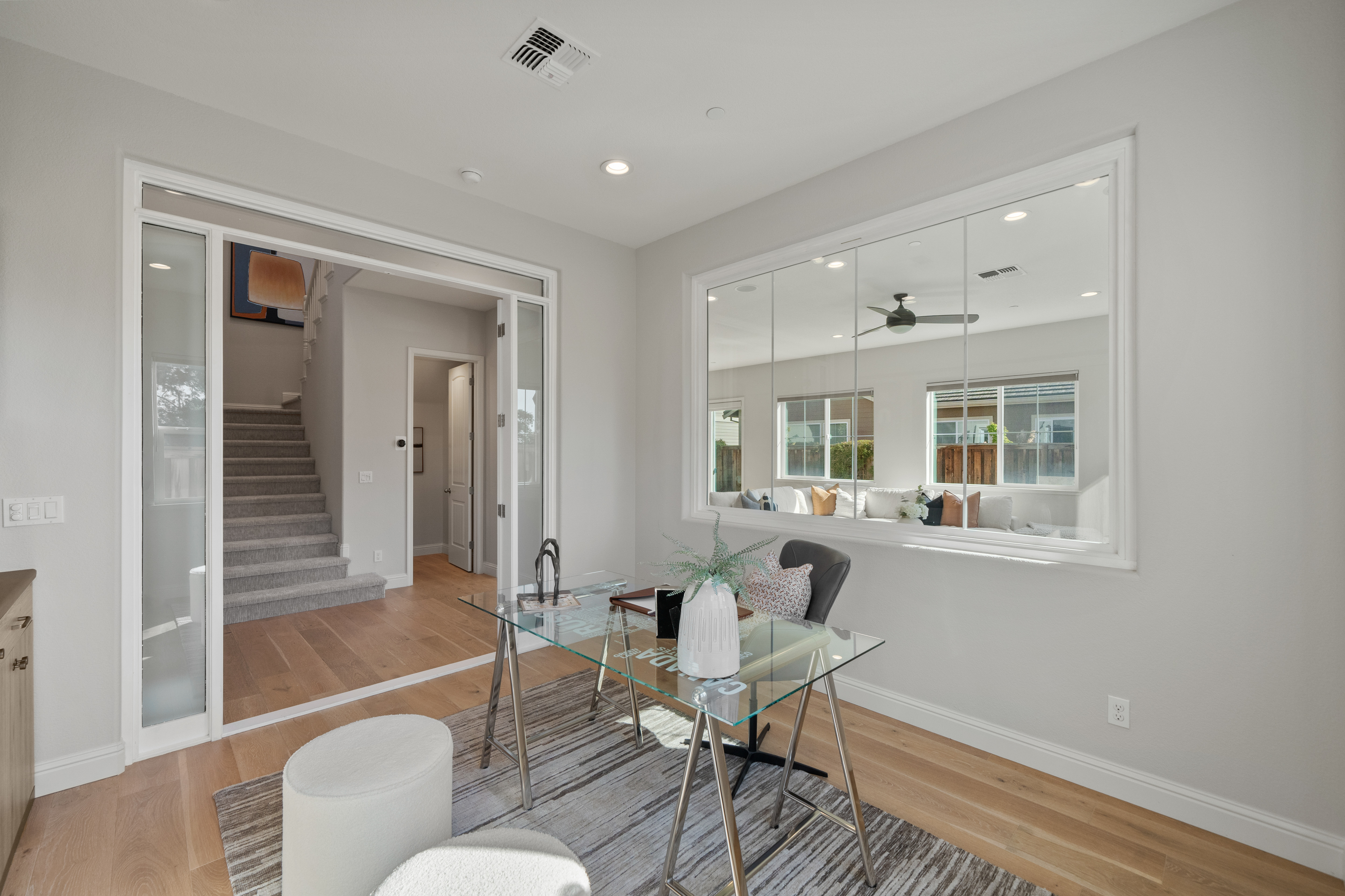  A Beautifully Appointed Patterson Ranch Home Offering Effortless Modern Living - 物件實景