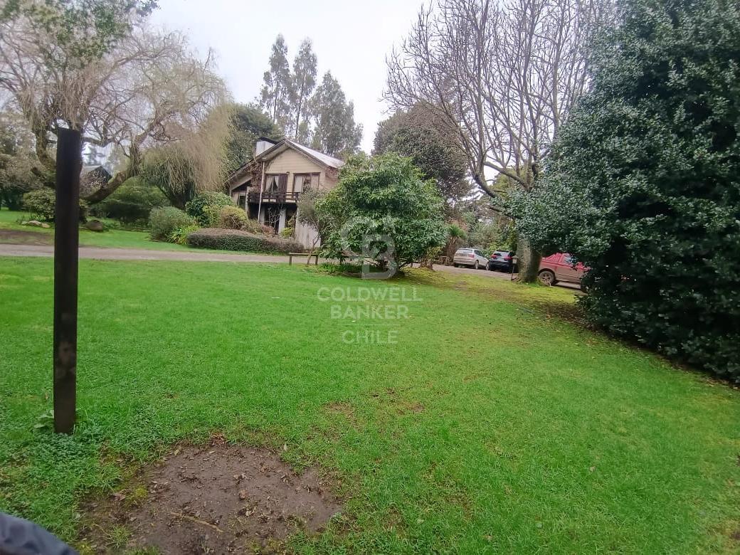 Puerto Varas, Chile, 8 Bedrooms Bedrooms, ,4 BathroomsBathrooms,Residential,For Sale,1999083