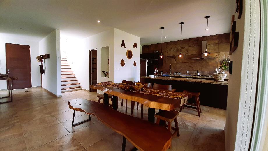 Valle de Bravo, Estado de méxico, 51200, Mexico, 4 Bedrooms Bedrooms, ,4 BathroomsBathrooms,Residential,For Sale,1722545