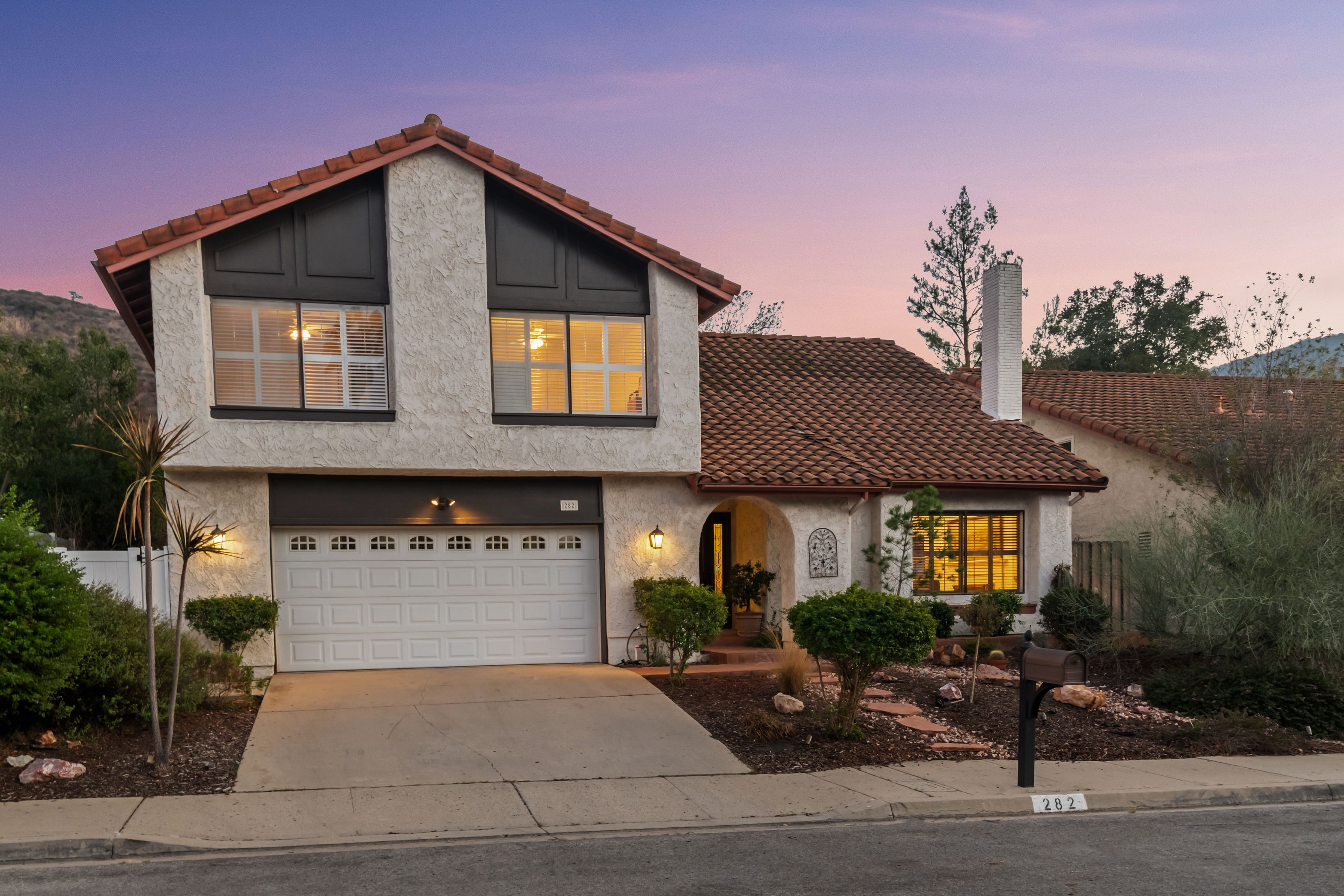282 Hunters Point Drive, Thousand Oaks