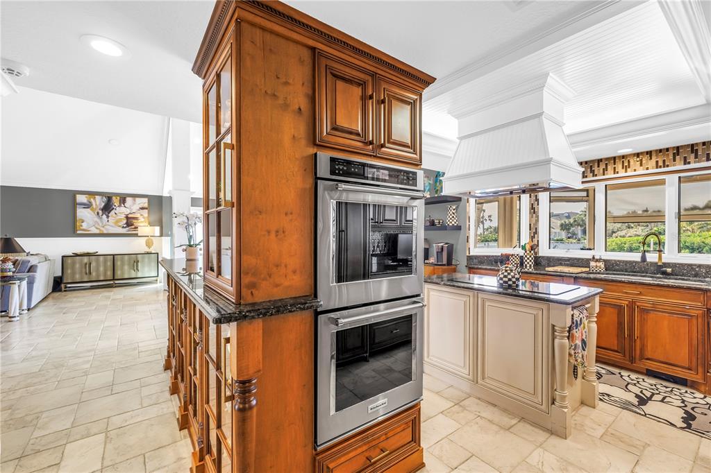 St Petersburg, Florida, 33715, United States, 4 Bedrooms Bedrooms, ,5 BathroomsBathrooms,Residential,For Sale,1999732