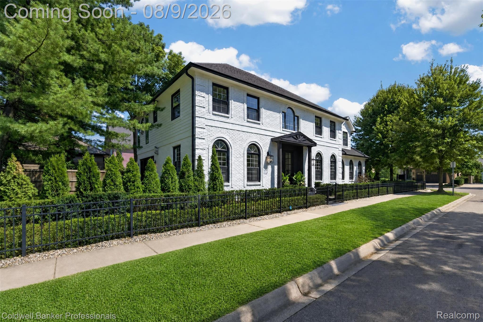 Bates St, Birmingham, MI 48009 #1