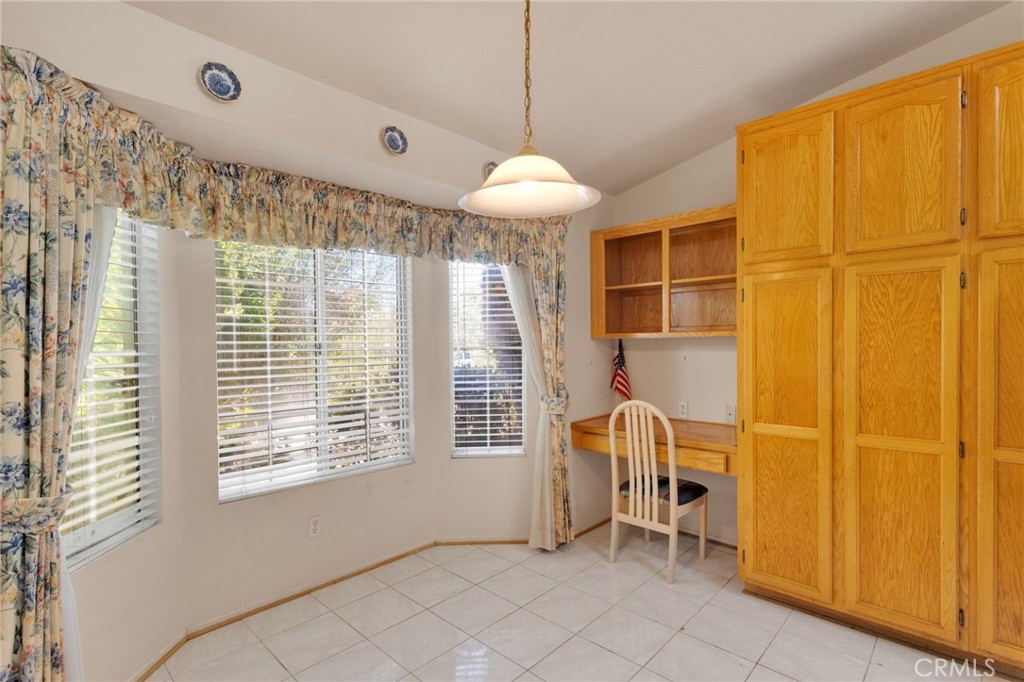 Apple Valley, California, 92308, United States, 5 Bedrooms Bedrooms, ,4 BathroomsBathrooms,Residential,For Sale,1941595