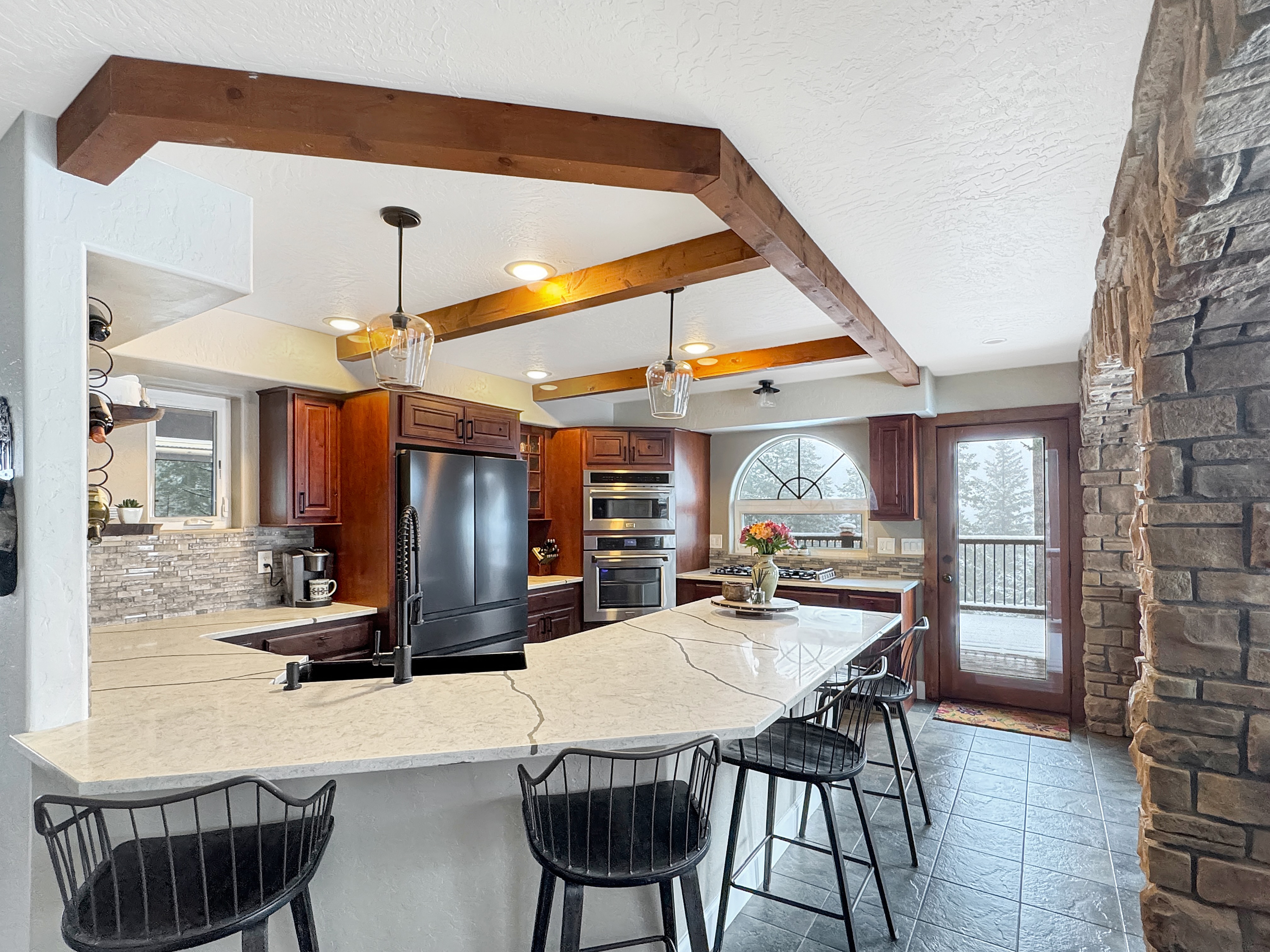Sagle, Idaho, 83860, United States, 3 Bedrooms Bedrooms, ,3 BathroomsBathrooms,Residential,For Sale,1792364