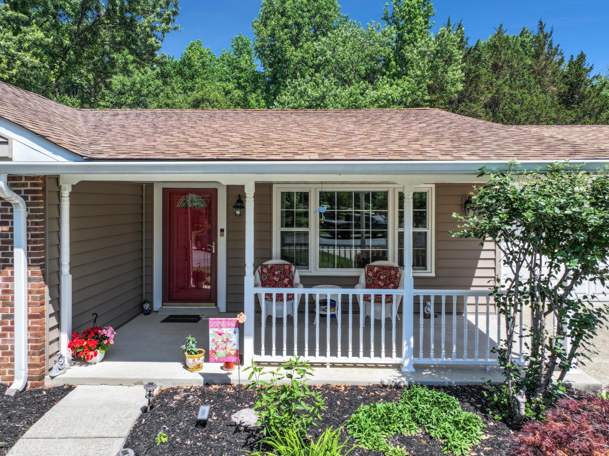 Bowie, Maryland, 20716, United States, 4 Bedrooms Bedrooms, ,2 BathroomsBathrooms,Residential,For Sale,2048193