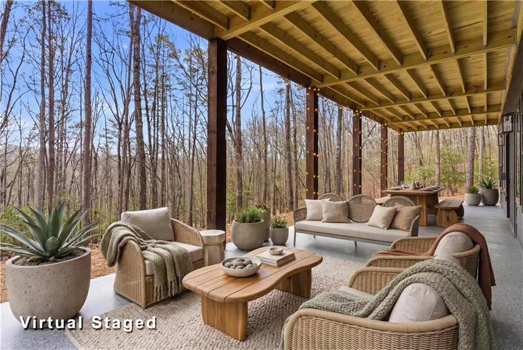 Morganton, Georgia, 30560, United States, 3 Bedrooms Bedrooms, ,4 BathroomsBathrooms,Residential,For Sale,2037777