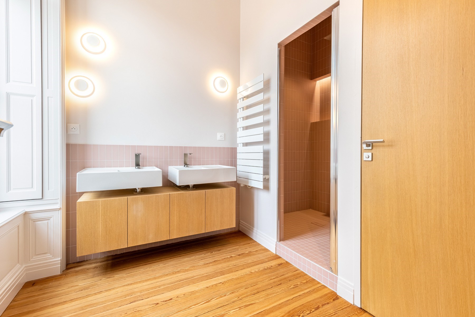  IN THE FAMOUS JARDIN PUBLIC AREA  – APARTMENT 151M² - 3 BEDROOMS – SOMPTUOUS RE… - 物件實景