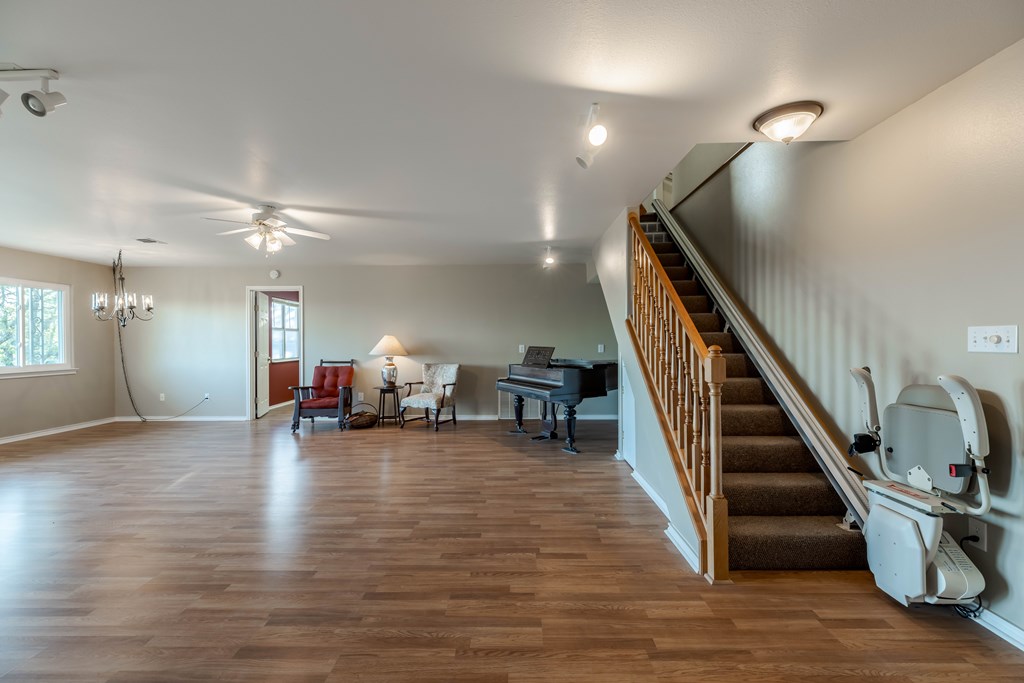 Kerrville, Texas, 78028, United States, 4 Bedrooms Bedrooms, ,4 BathroomsBathrooms,Residential,For Sale,1921517