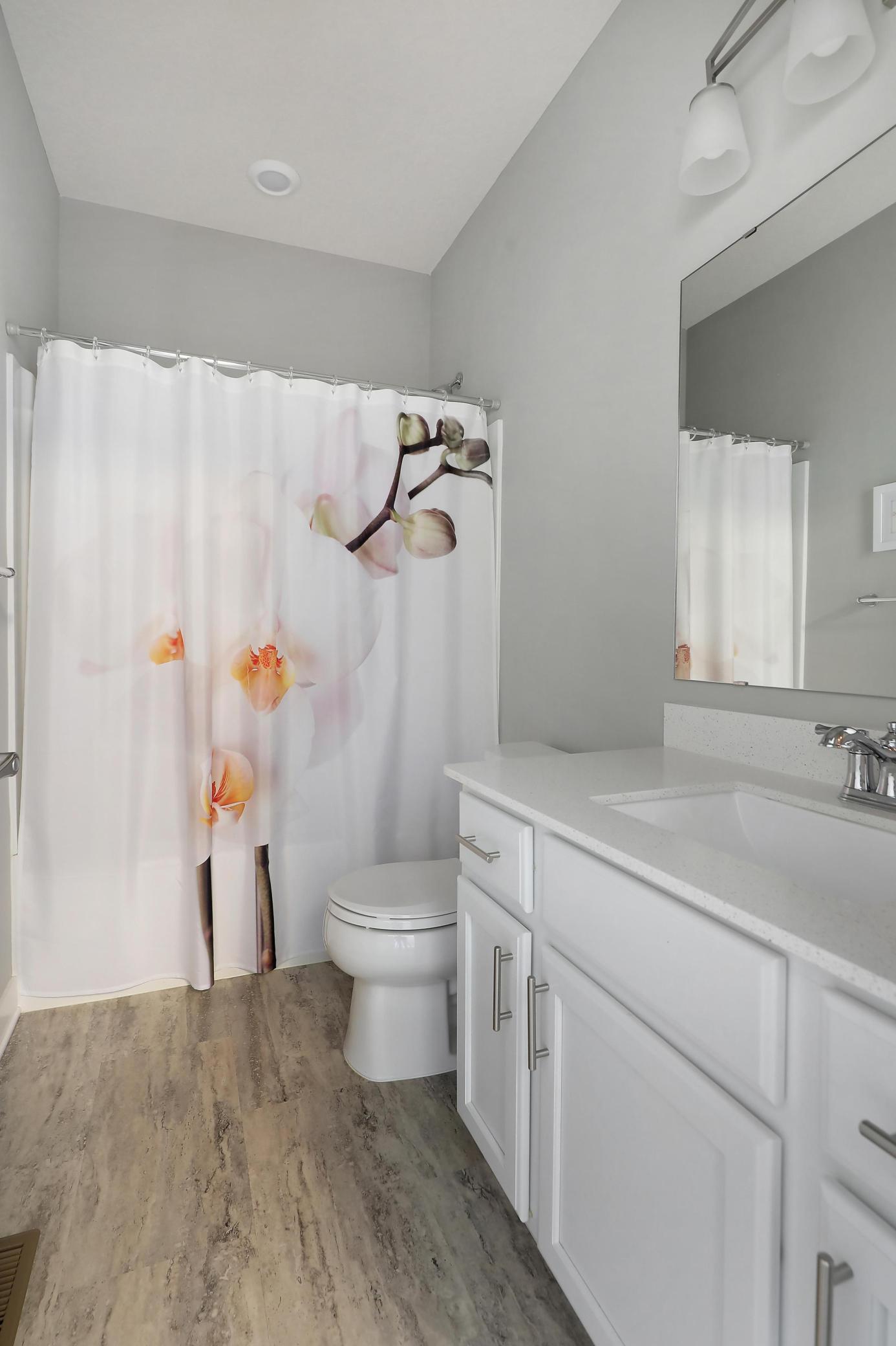 Carver, Minnesota, 55315, United States, 3 Bedrooms Bedrooms, ,3 BathroomsBathrooms,Residential,For Sale,2028666