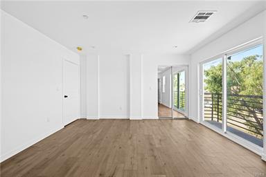 Van Nuys, California, 91405, United States, 11 Bedrooms Bedrooms, ,Residential,For Sale,1763615