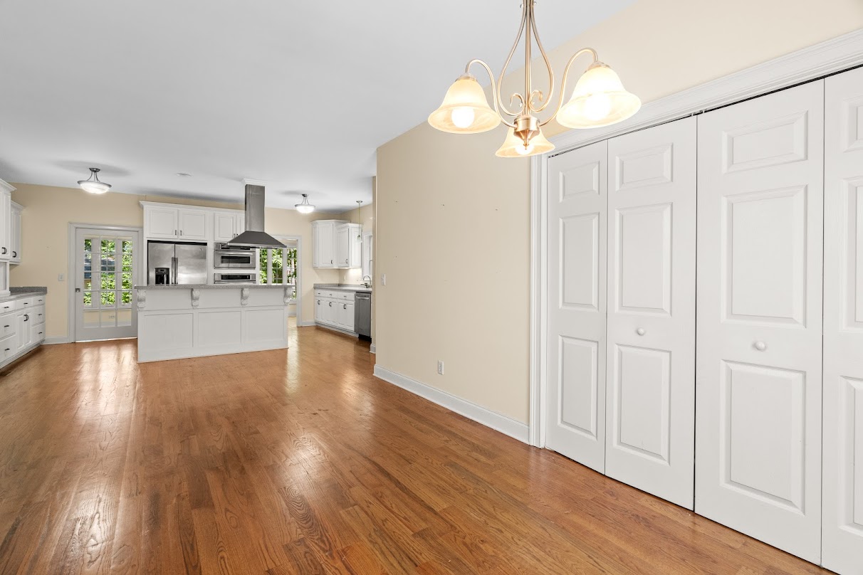 Villa Rica, Georgia, 30180, United States, 7 Bedrooms Bedrooms, ,9 BathroomsBathrooms,Residential,For Sale,1982750