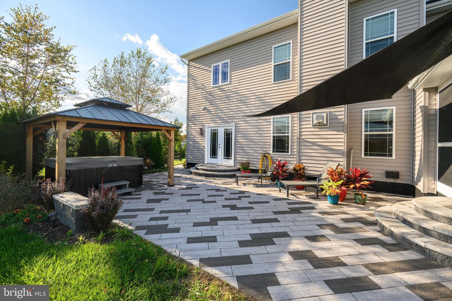 Queenstown, Maryland, 21658, United States, 5 Bedrooms Bedrooms, ,5 BathroomsBathrooms,Residential,For Sale,1988334