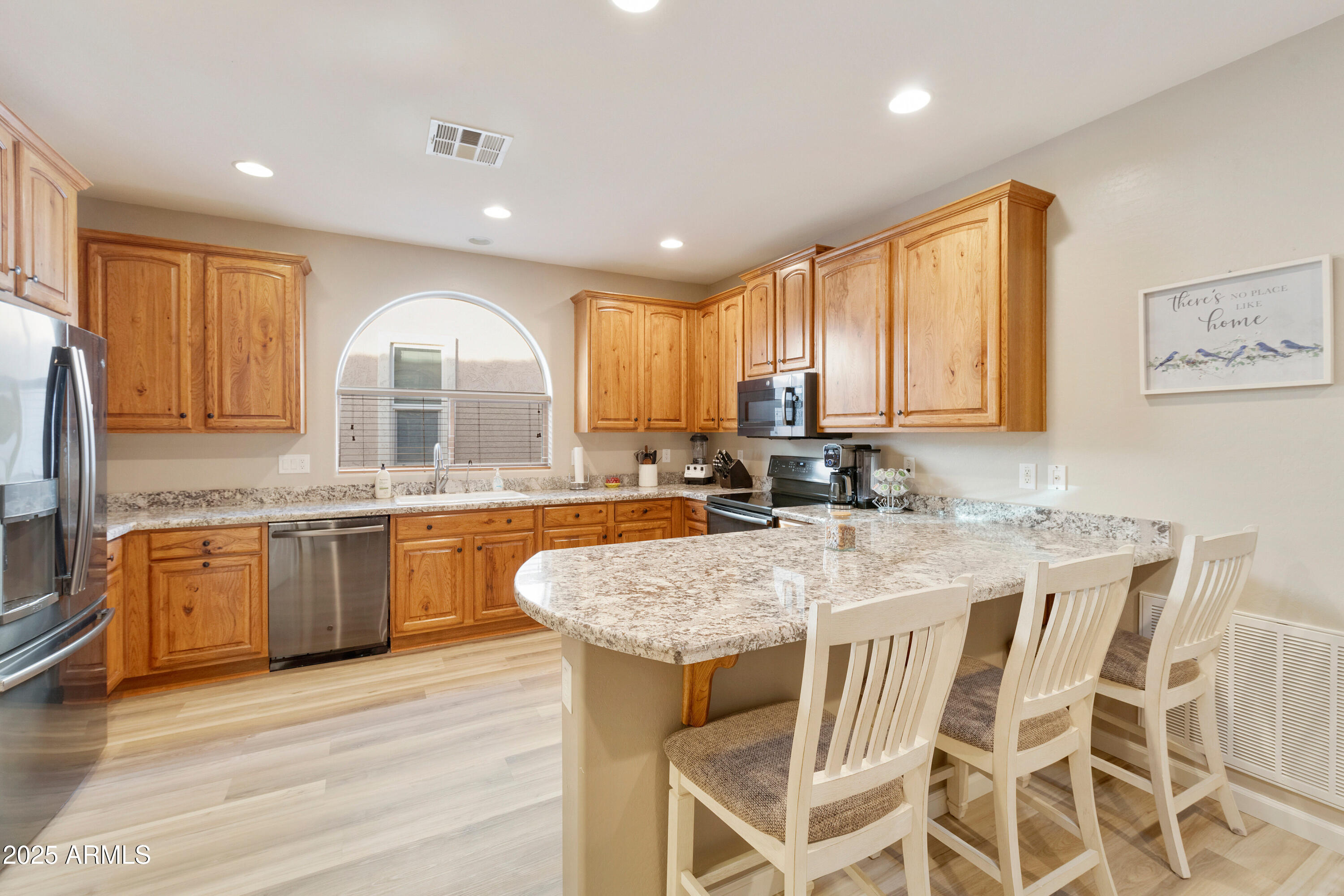 Gilbert, Arizona, 85298, United States, 2 Bedrooms Bedrooms, ,2 BathroomsBathrooms,Residential,For Sale,1994328