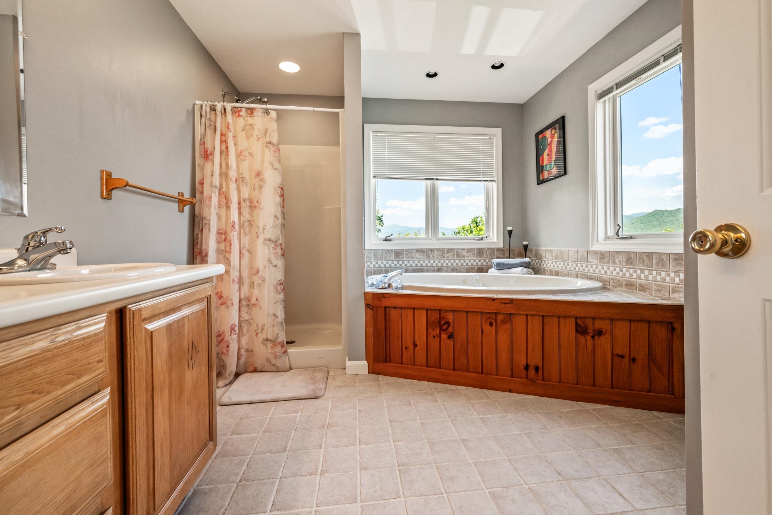 Bartlett, New Hampshire, 03812, United States, 3 Bedrooms Bedrooms, ,2 BathroomsBathrooms,Residential,For Sale,1918621