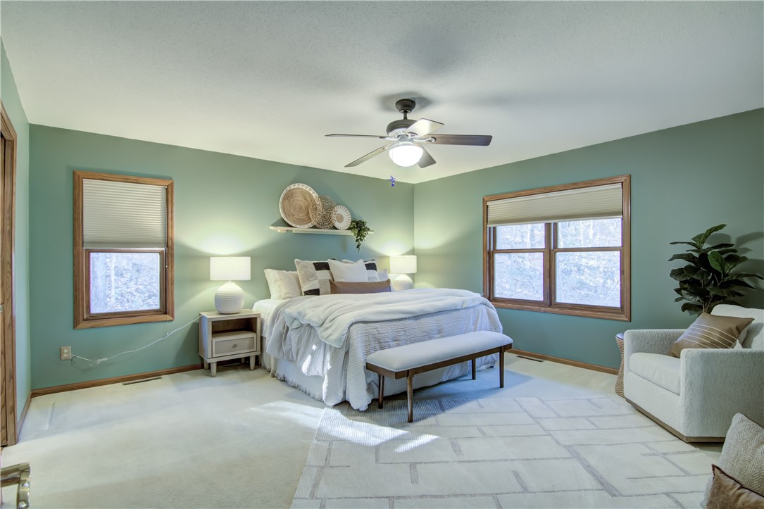 Eau Claire, Wisconsin, 54703, United States, 4 Bedrooms Bedrooms, ,3 BathroomsBathrooms,Residential,For Sale,1992439