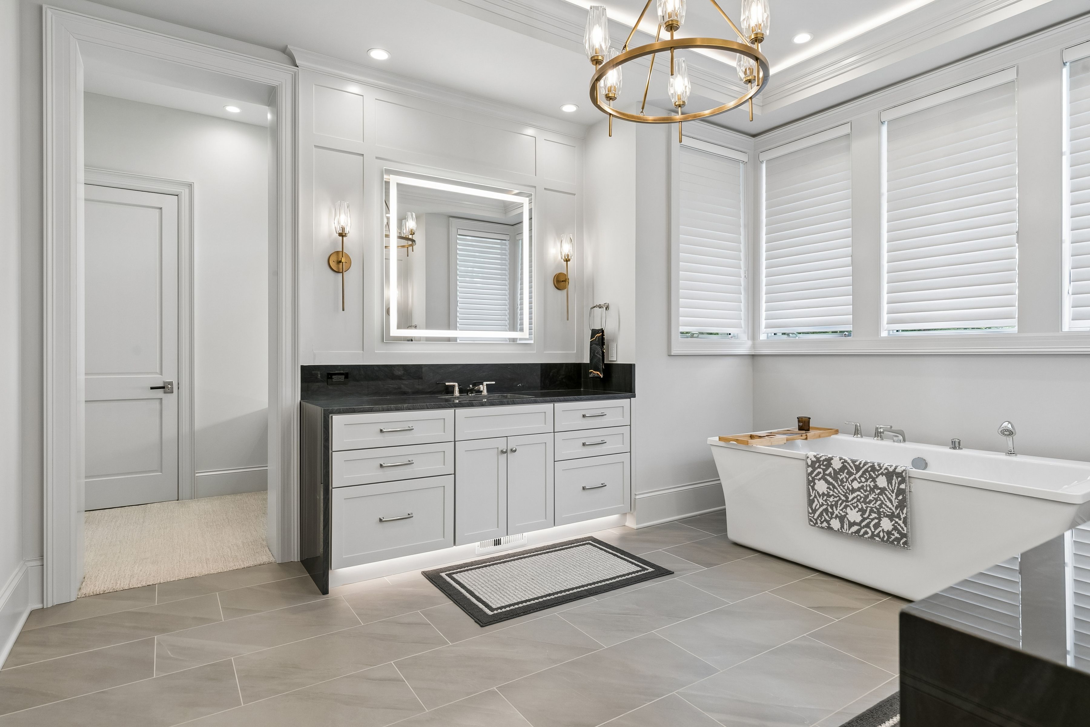  Timeless Elegance on a Private North Oaks Setting - 物件實景