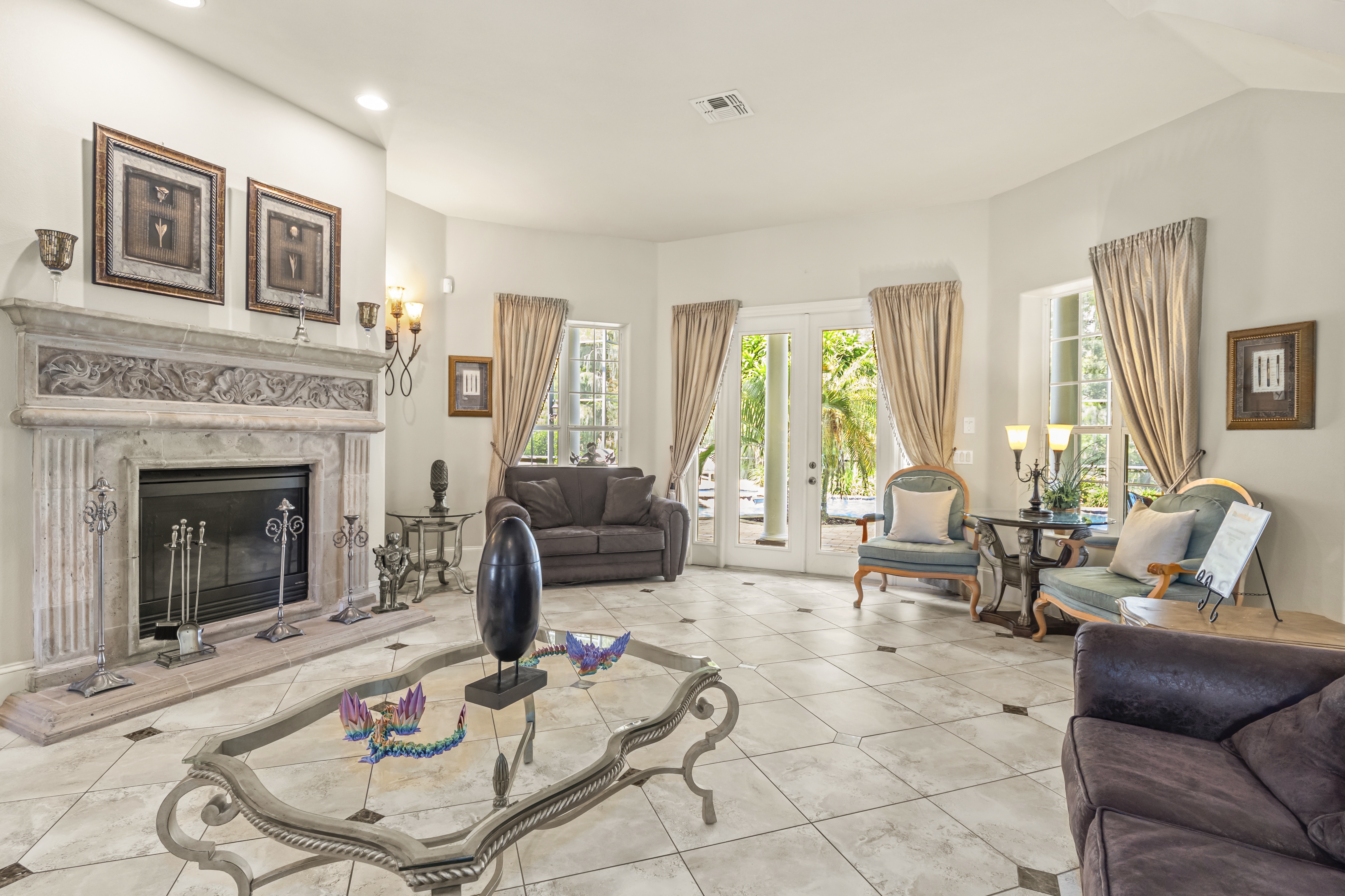 Kissimmee, Florida, 34747, United States, 8 Bedrooms Bedrooms, ,8 BathroomsBathrooms,Residential,For Sale,1994201