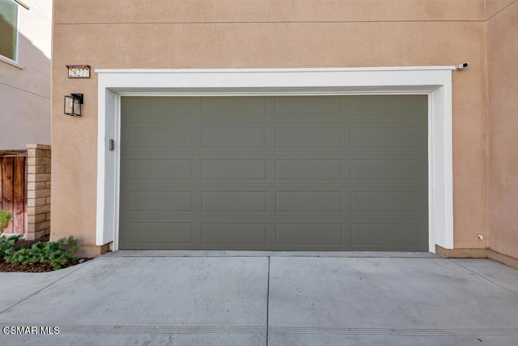 Valencia, California, 91354, United States, 4 Bedrooms Bedrooms, ,3 BathroomsBathrooms,Residential,For Sale,1914107