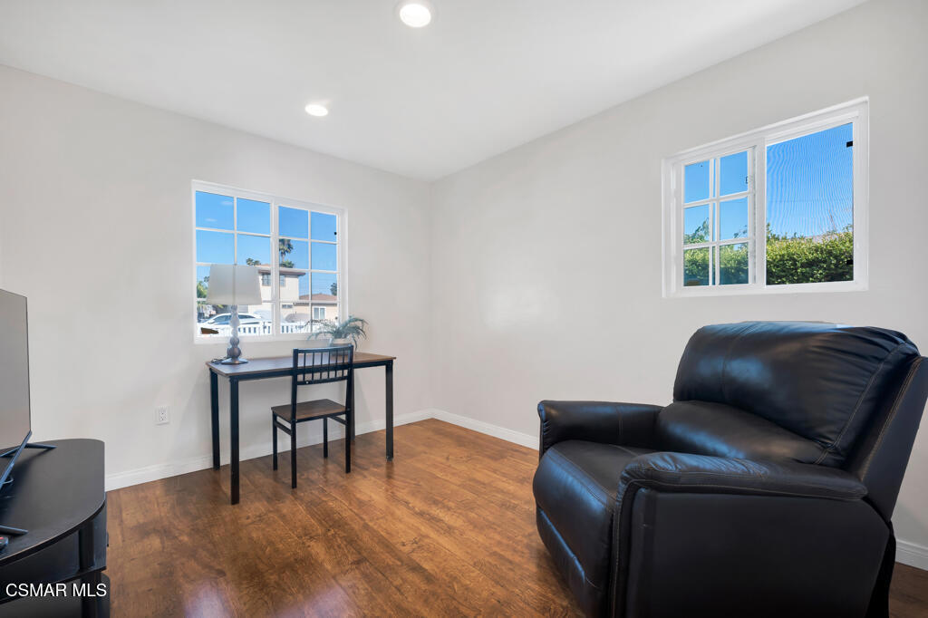 Oxnard, California, 93033, United States, 3 Bedrooms Bedrooms, ,2 BathroomsBathrooms,Residential,For Sale,1891023