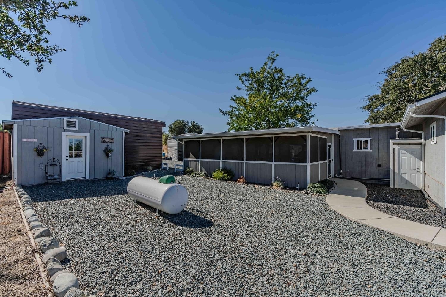 Burson, California, 95225, United States, 2 Bedrooms Bedrooms, ,2 BathroomsBathrooms,Residential,For Sale,1976966