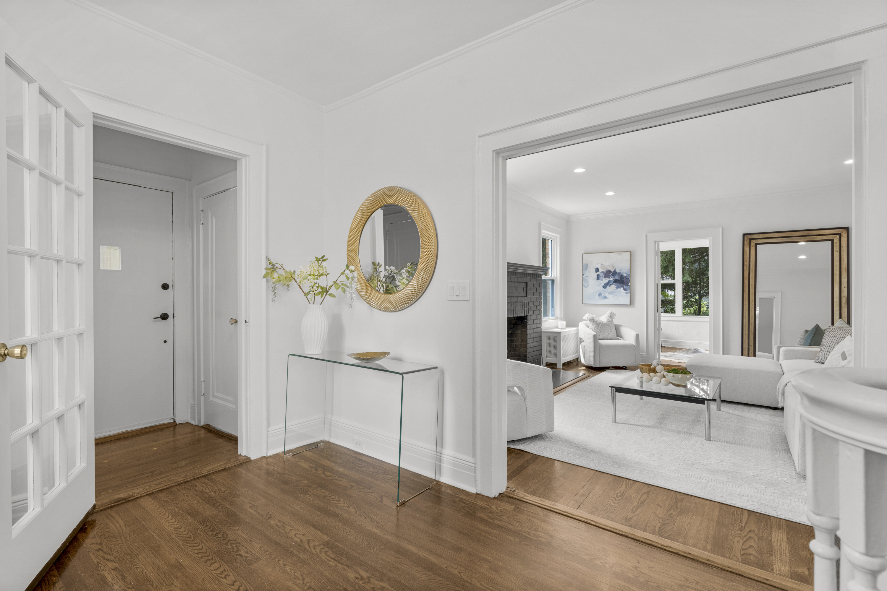  Charming English Cottage Brick Colonial in Scarsdale - 物件實景