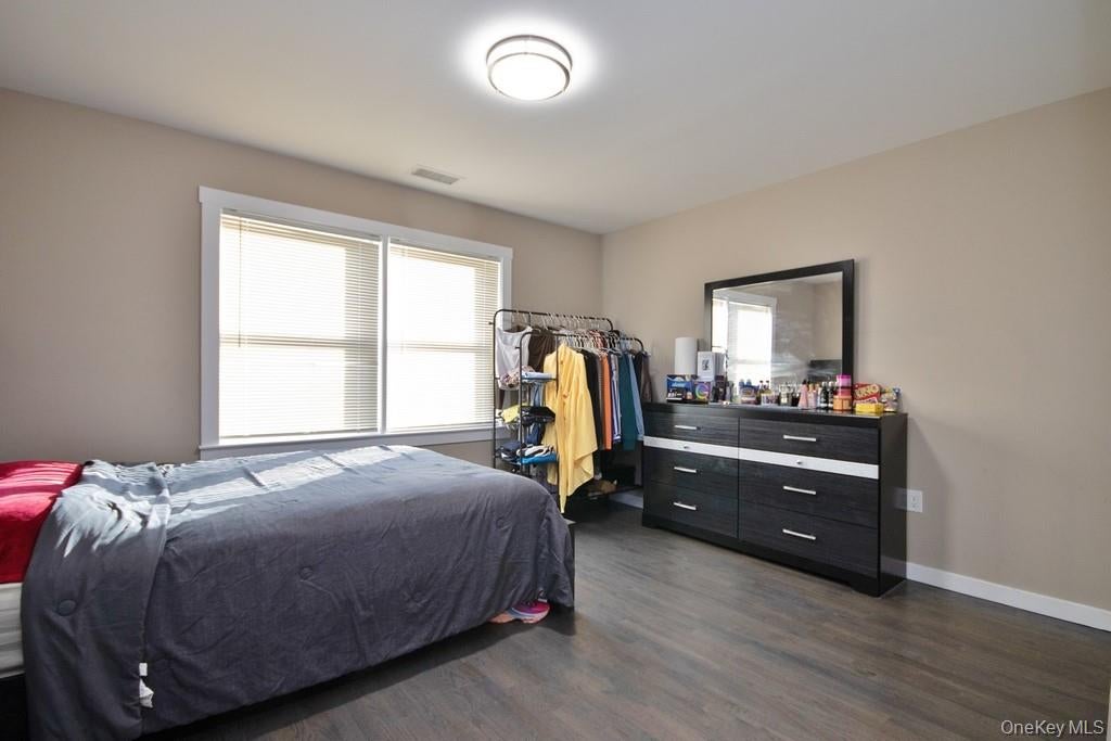 Haverstraw, New York, 10927, United States, 4 Bedrooms Bedrooms, ,3 BathroomsBathrooms,Residential,For Sale,1914087