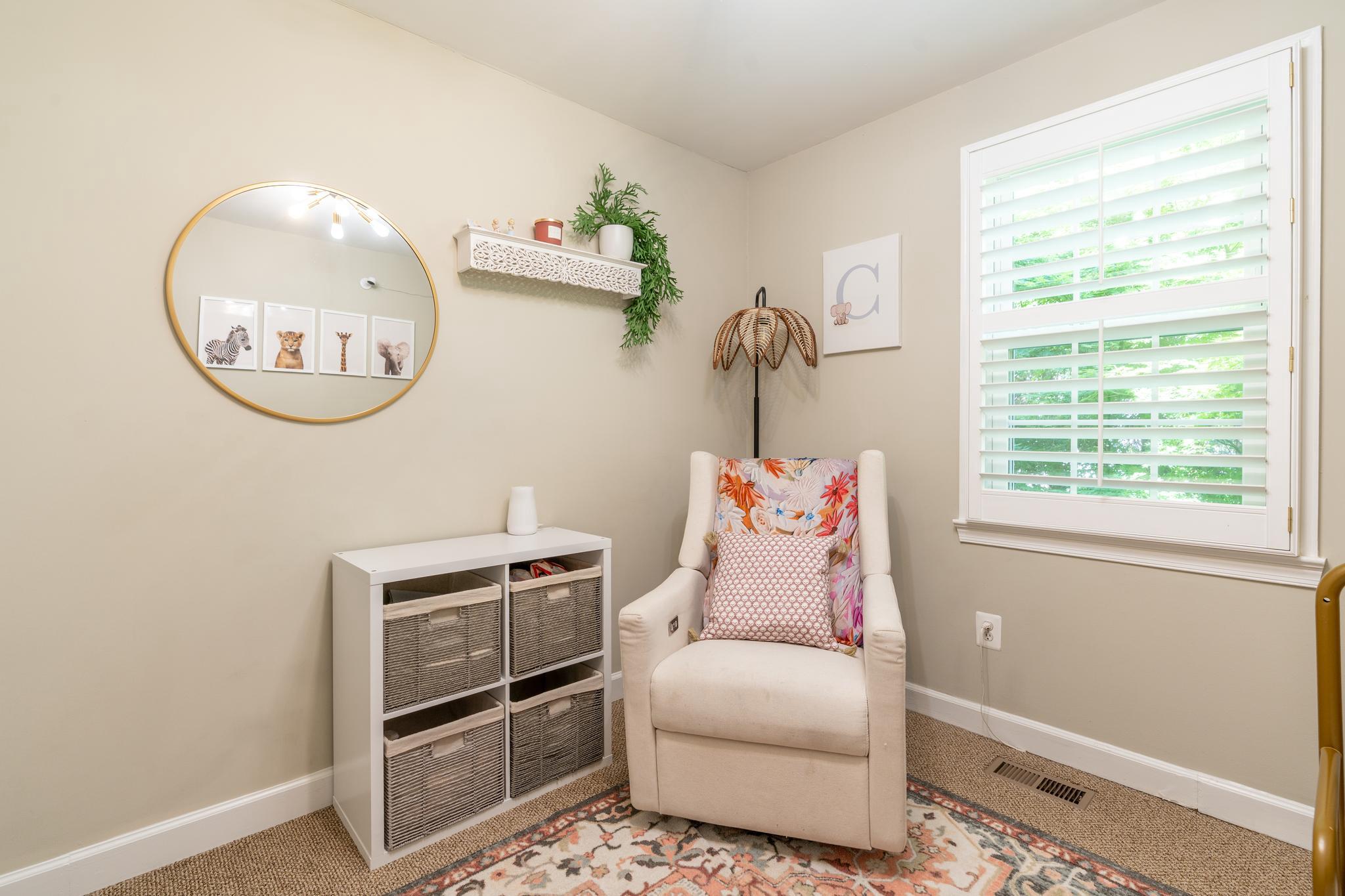  3560 S George Mason Drive, Alexandria, VA, 22302 - 物件實景