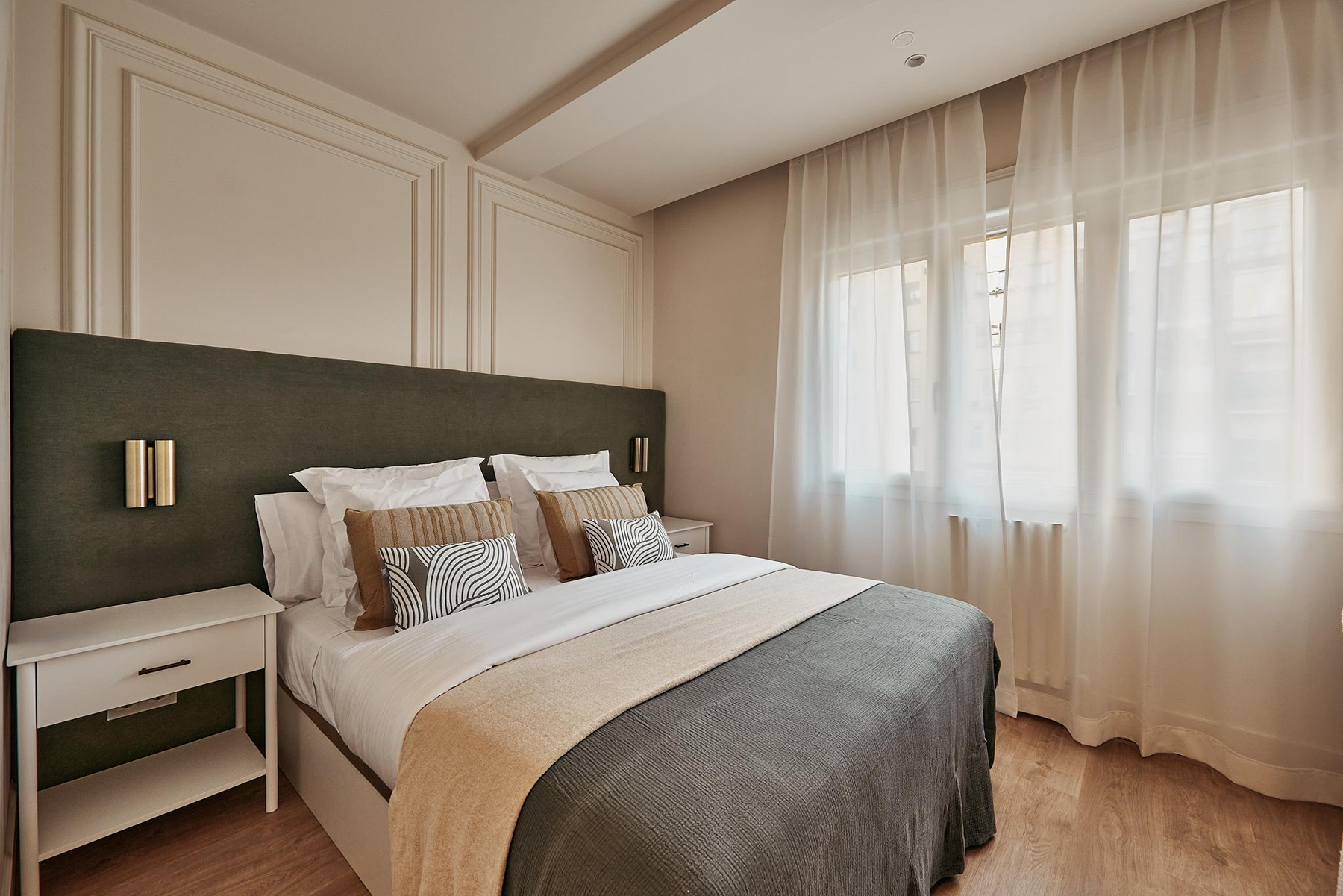  Elegant Renovated 5 Bedroom Apartment in Chamberí, Madrid - 物件實景