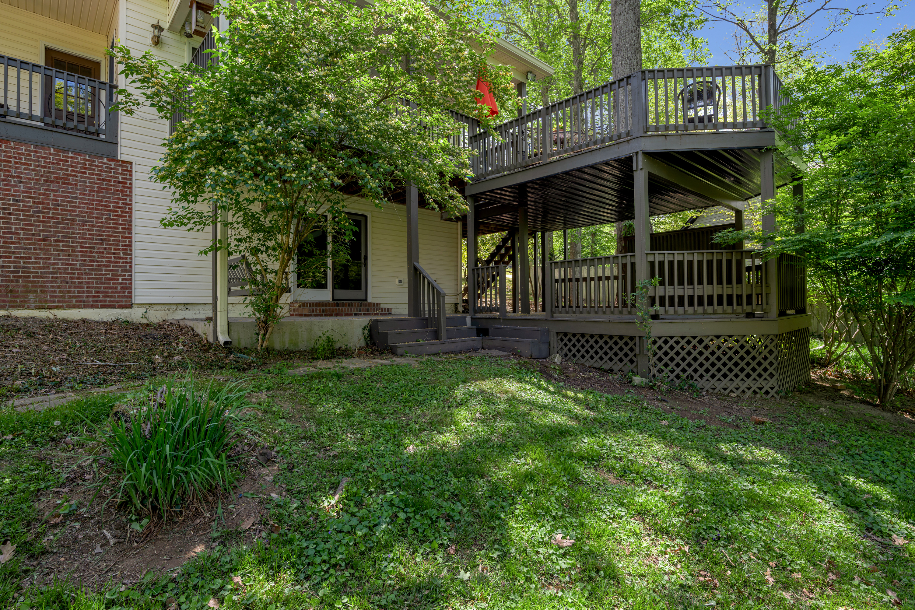  186 Hunter Drive - 物件實景