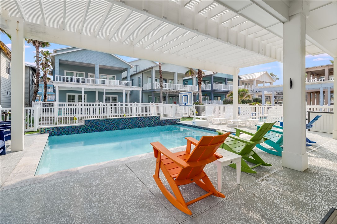 Port Aransas, Texas, 78373, United States, 6 Bedrooms Bedrooms, ,5 BathroomsBathrooms,Residential,For Sale,1829566