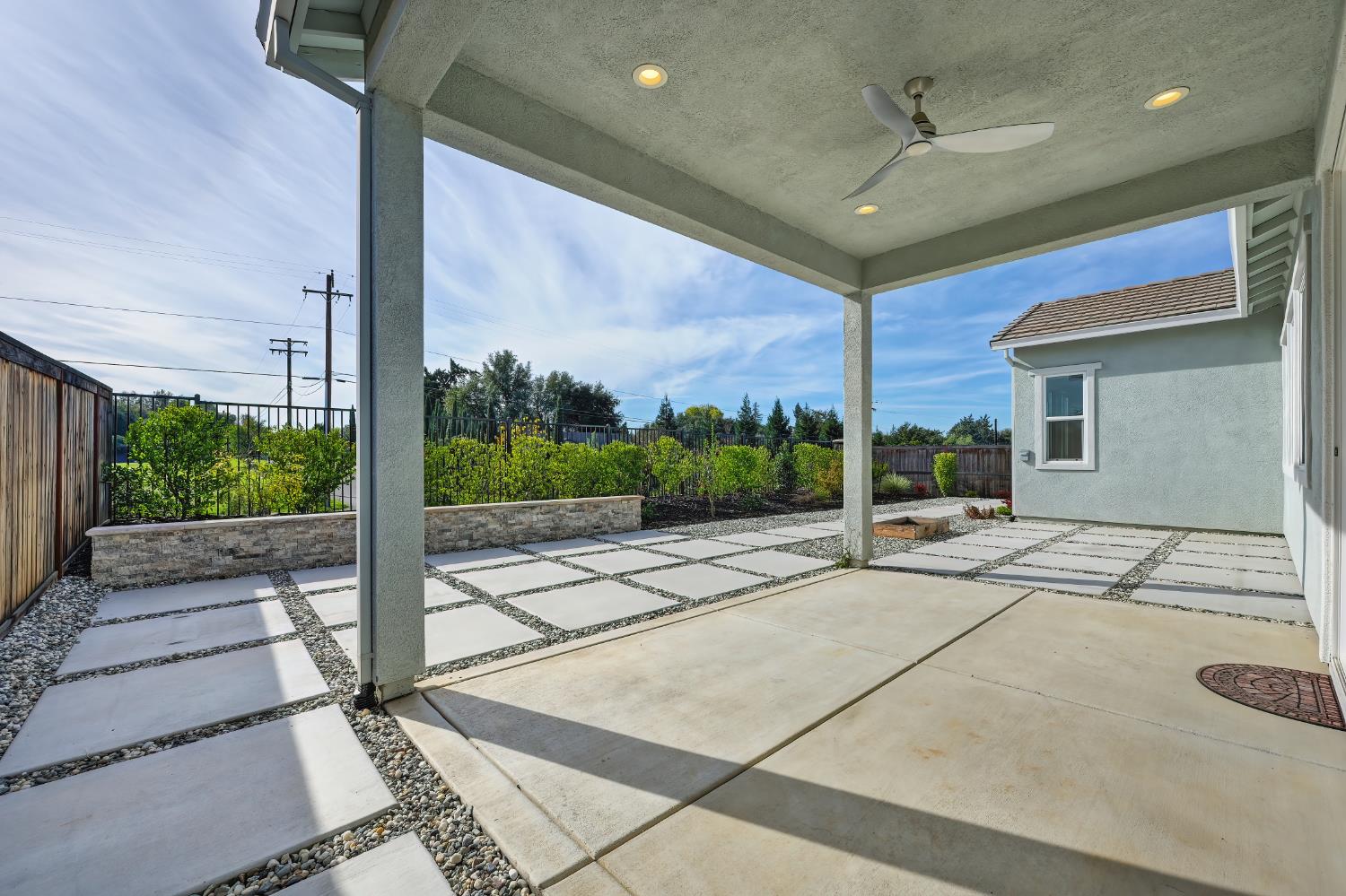 Roseville, California, 95747, United States, 4 Bedrooms Bedrooms, ,4 BathroomsBathrooms,Residential,For Sale,1992933