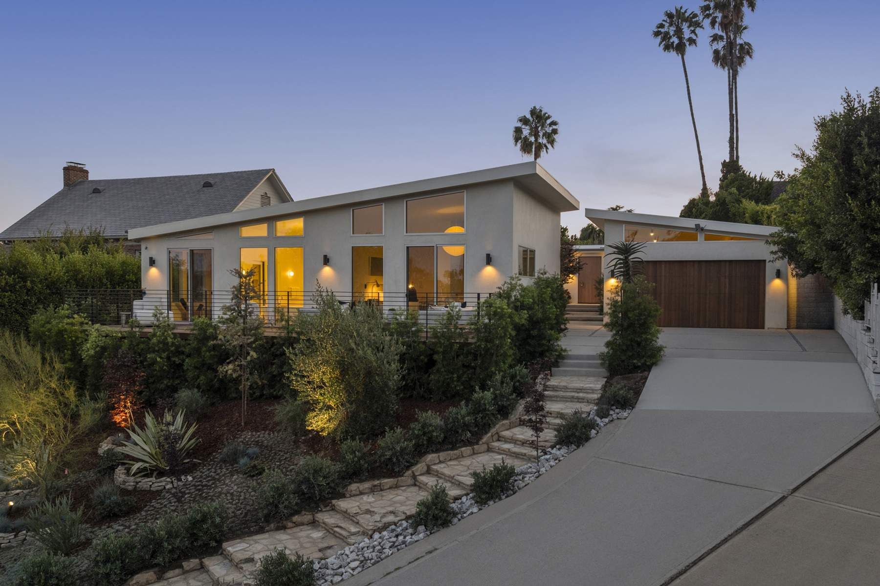  2235 Chislehurst Dr - 物件實景