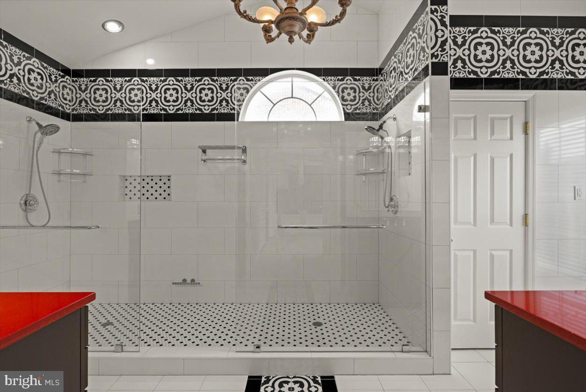 Winchester, Virginia, 22601, United States, 4 Bedrooms Bedrooms, ,5 BathroomsBathrooms,Residential,For Sale,1874493