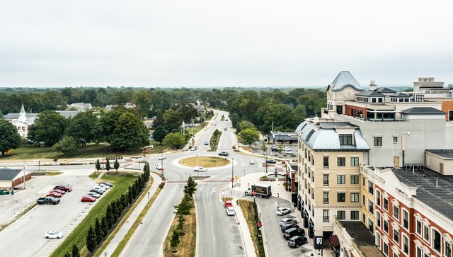 Carmel, Indiana, 46032, United States, 3 Bedrooms Bedrooms, ,4 BathroomsBathrooms,Residential,For Sale,2000560