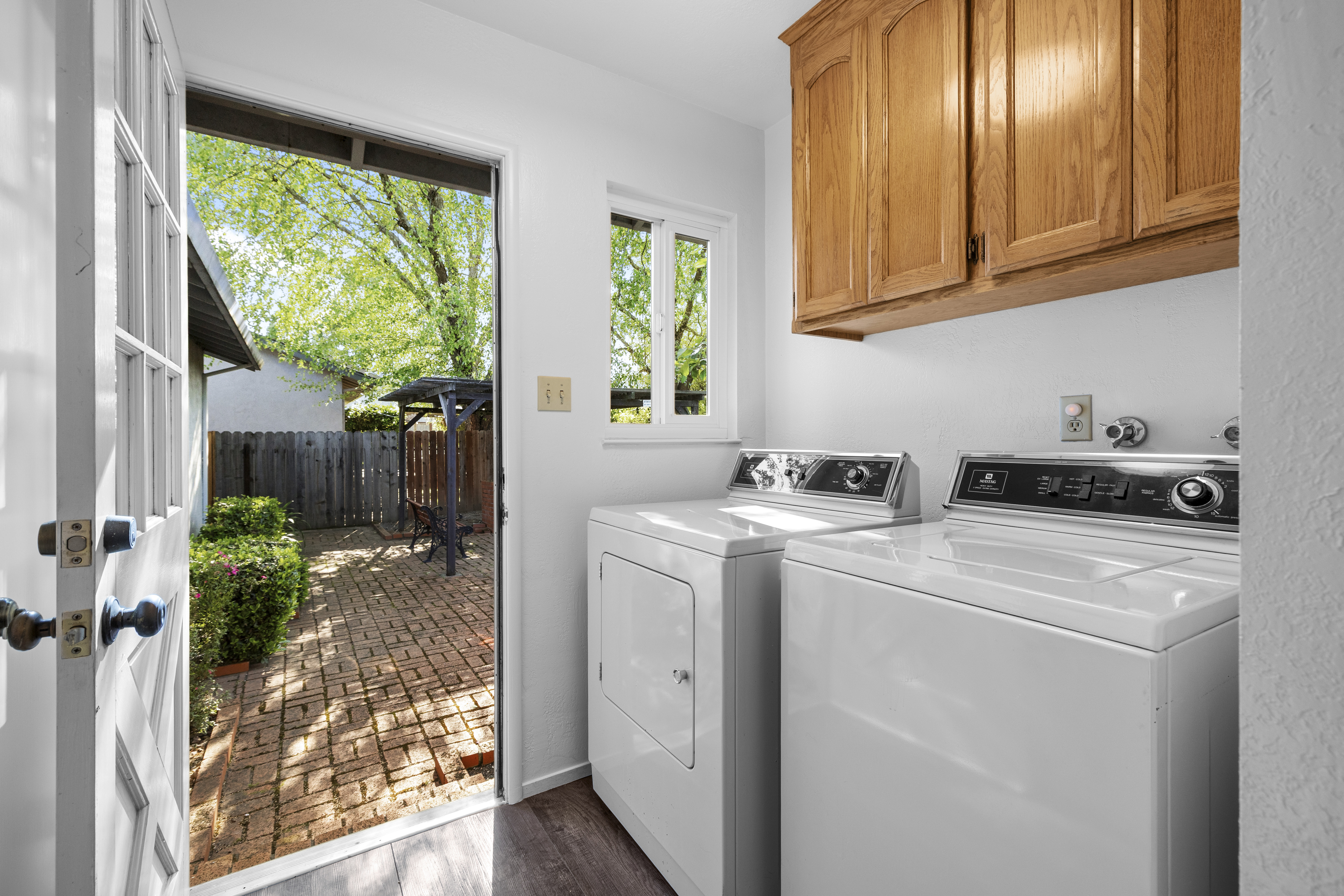  An Exceptional Wine Country Opportunity in the Heart of Yountville - 物件實景