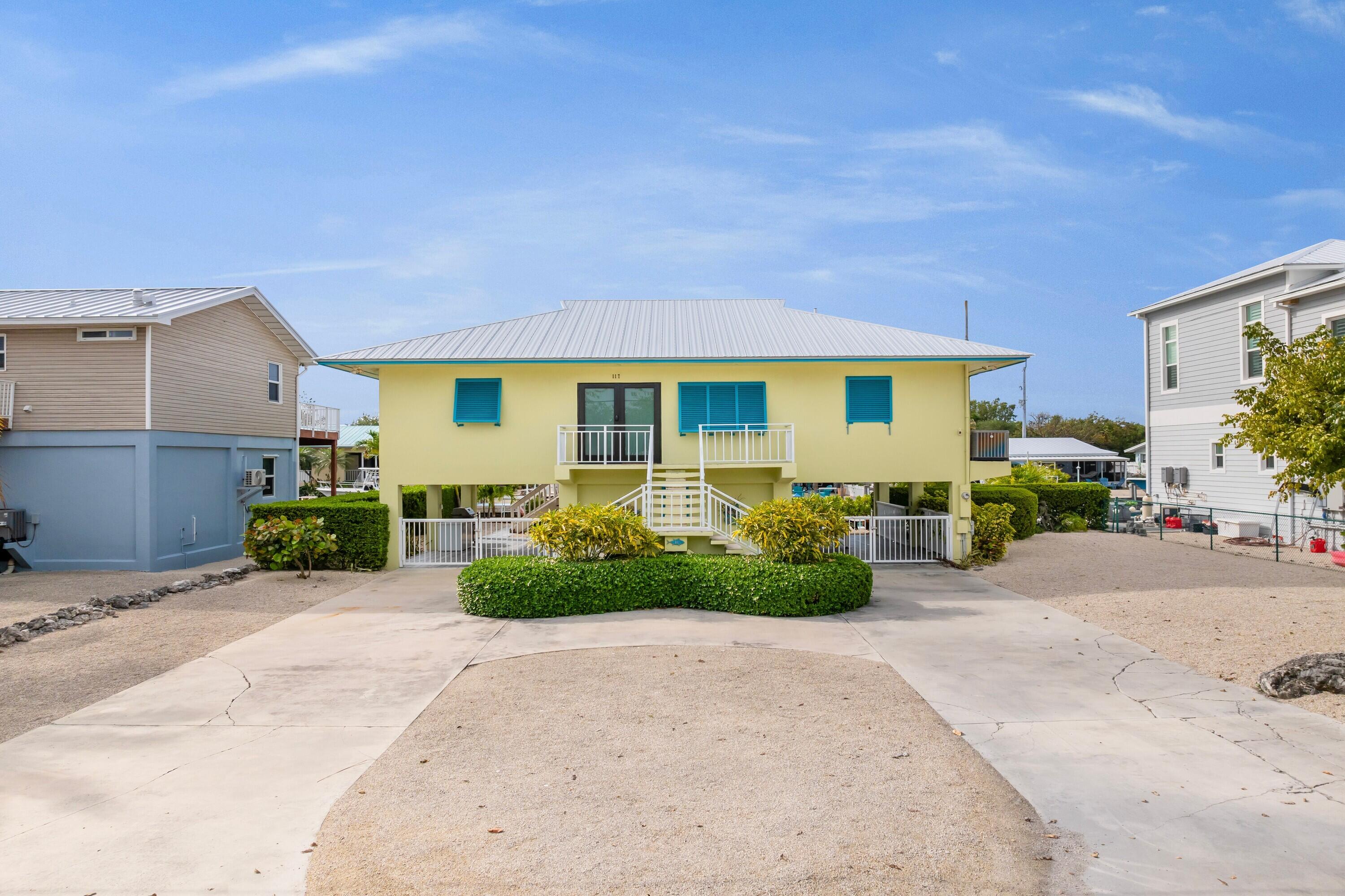 MARATHON, Florida, 33050, United States, 2 Bedrooms Bedrooms, ,2 BathroomsBathrooms,Residential,For Sale,1988223