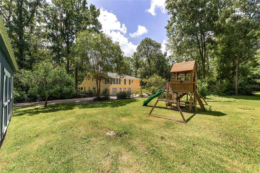 Gainesville, Florida, 32607, United States, 4 Bedrooms Bedrooms, ,3 BathroomsBathrooms,Residential,For Sale,1905879