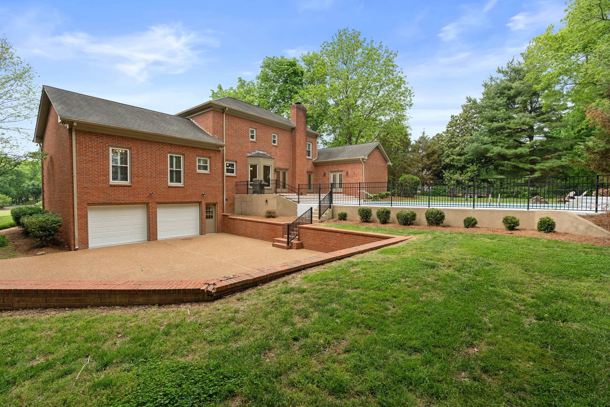 Brentwood, Tennessee, 37027, United States, 4 Bedrooms Bedrooms, ,6 BathroomsBathrooms,Residential,For Sale,1987820