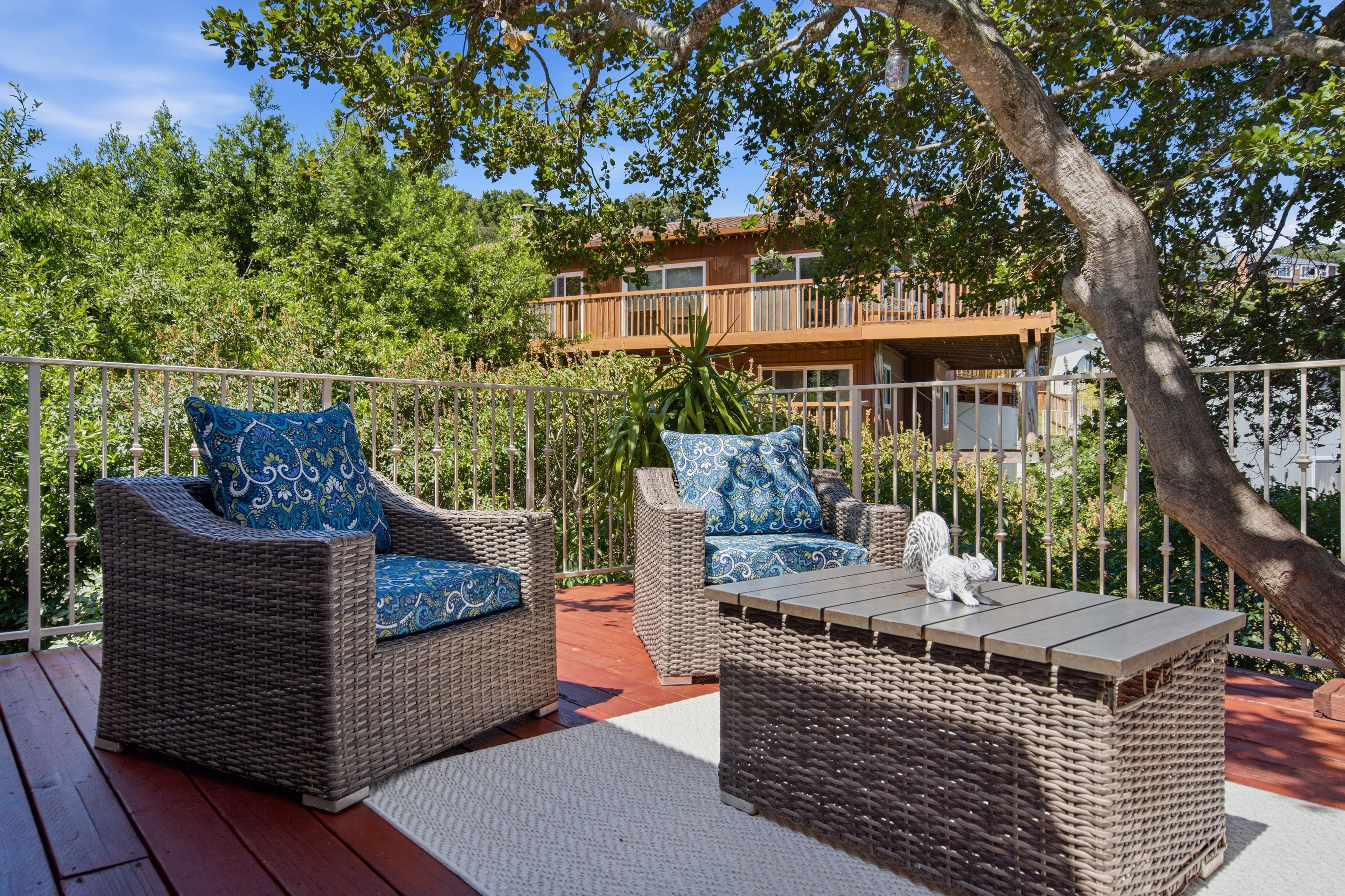  Prime Belmont Hills Home with Bay Views - 物件實景