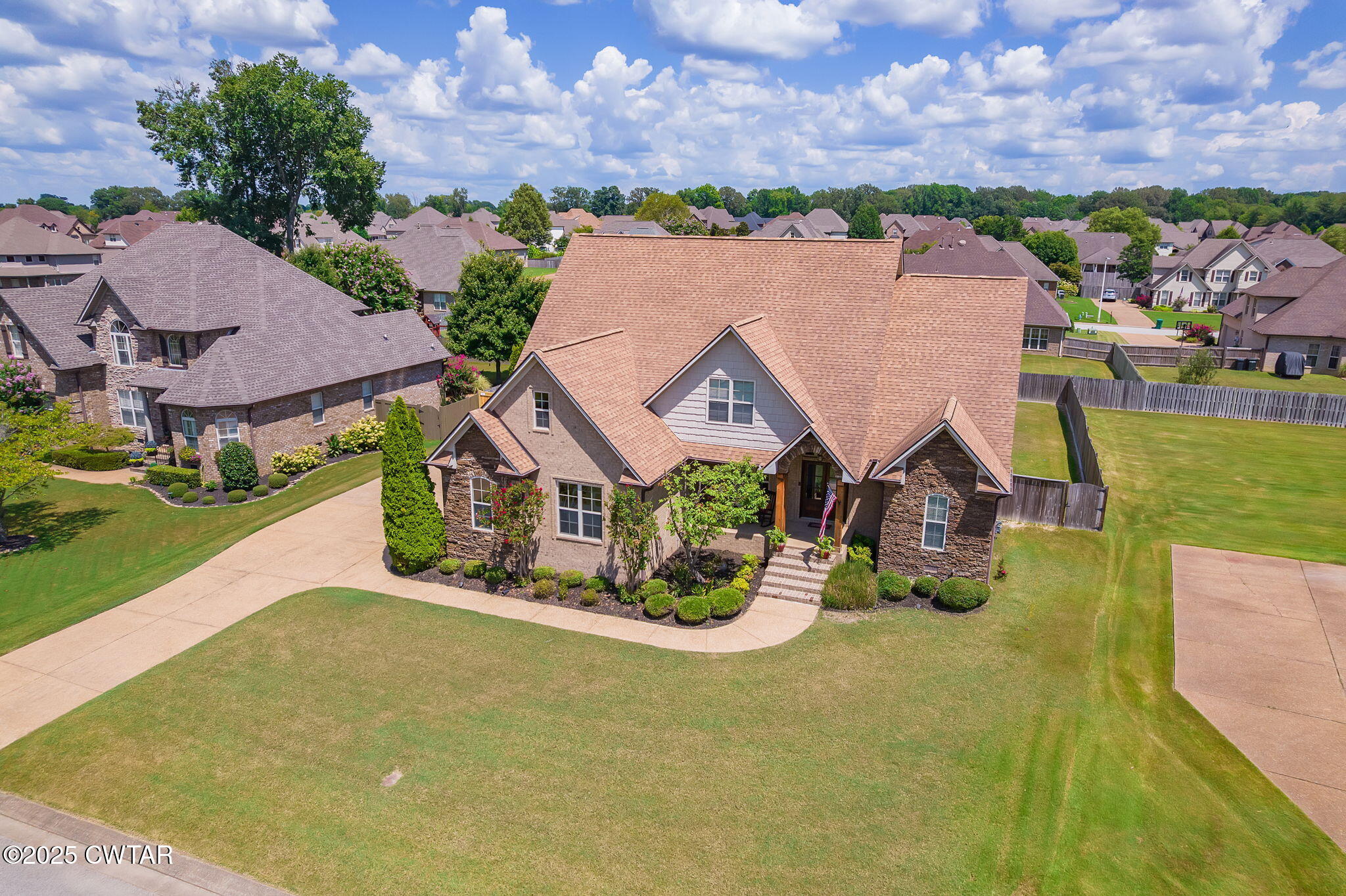 Jackson, Tennessee, 38305, United States, 5 Bedrooms Bedrooms, ,4 BathroomsBathrooms,Residential,For Sale,1912007