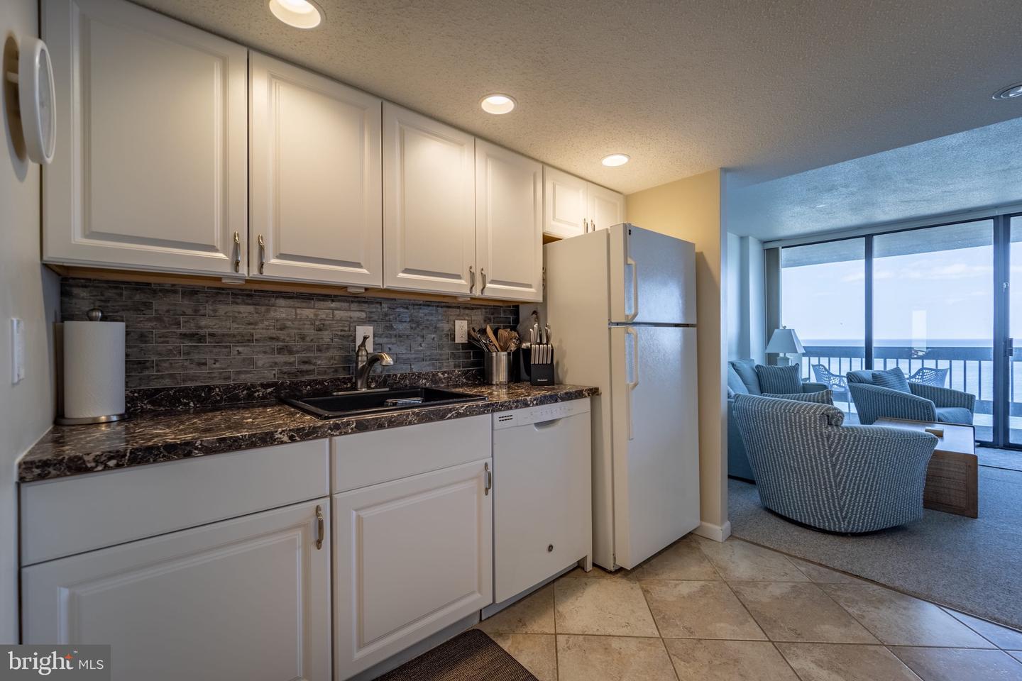 Ocean City, Maryland, 21842, United States, 2 Bedrooms Bedrooms, ,2 BathroomsBathrooms,Residential,For Sale,1912578
