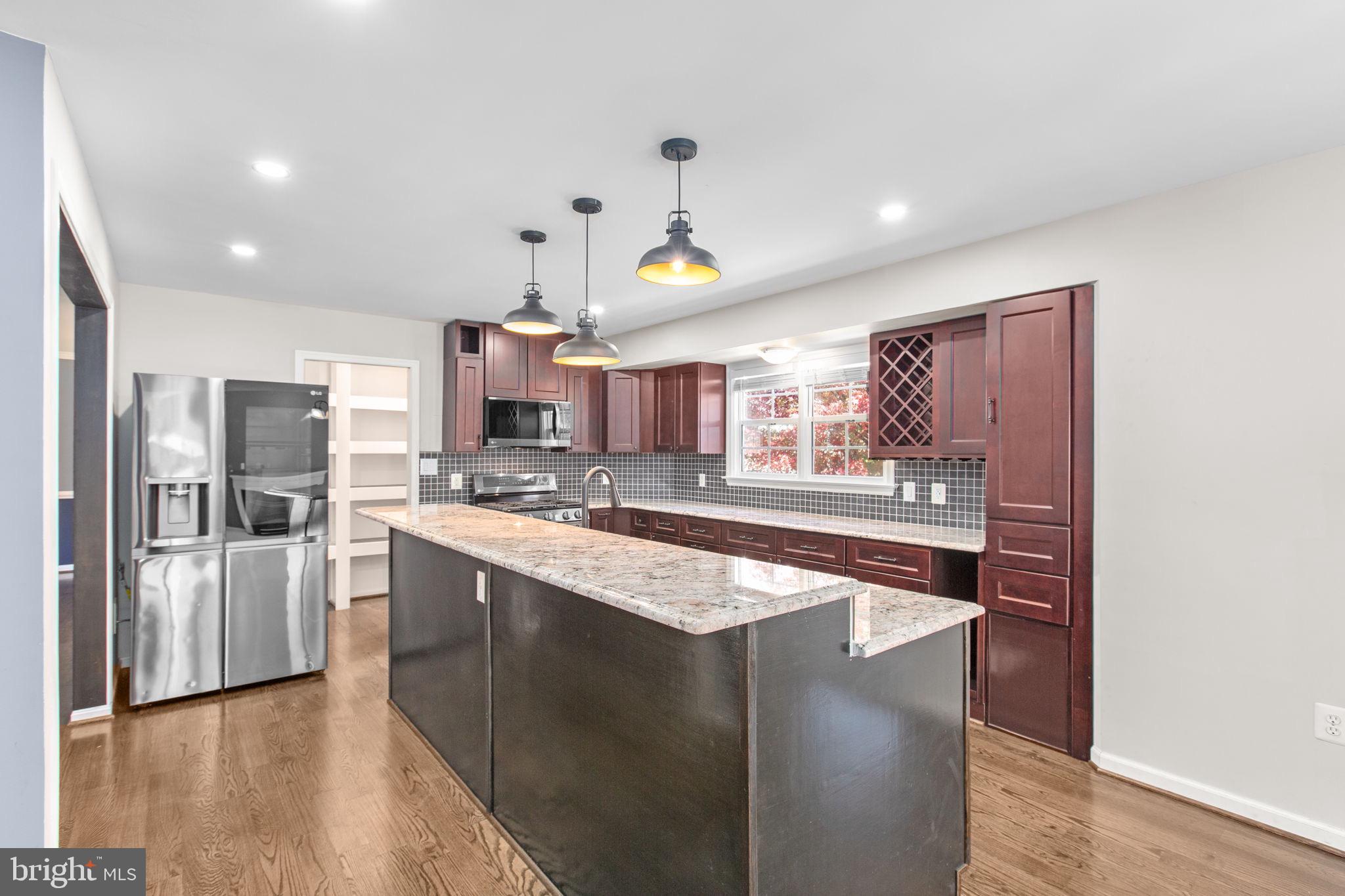 Fredericksburg, Virginia, 22406, United States, 4 Bedrooms Bedrooms, ,4 BathroomsBathrooms,Residential,For Sale,1976567